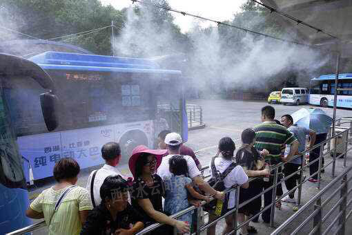 ?上海世博會(huì)上所采用的降溫技術(shù)——噴霧降溫