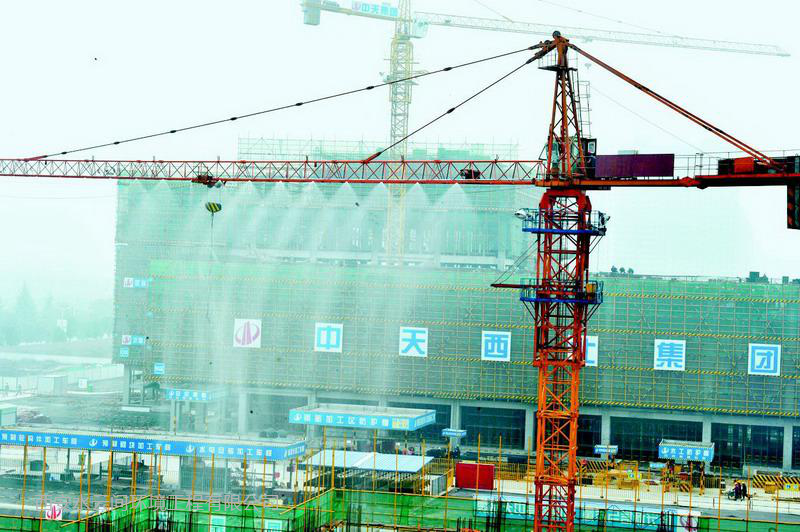 水云間塔吊配備噴霧系統(tǒng)裝置案例